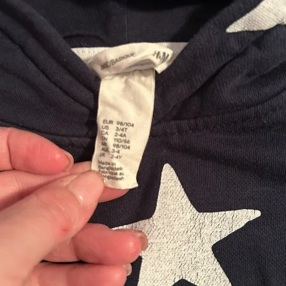 Star sweater - Picture 3 of 3